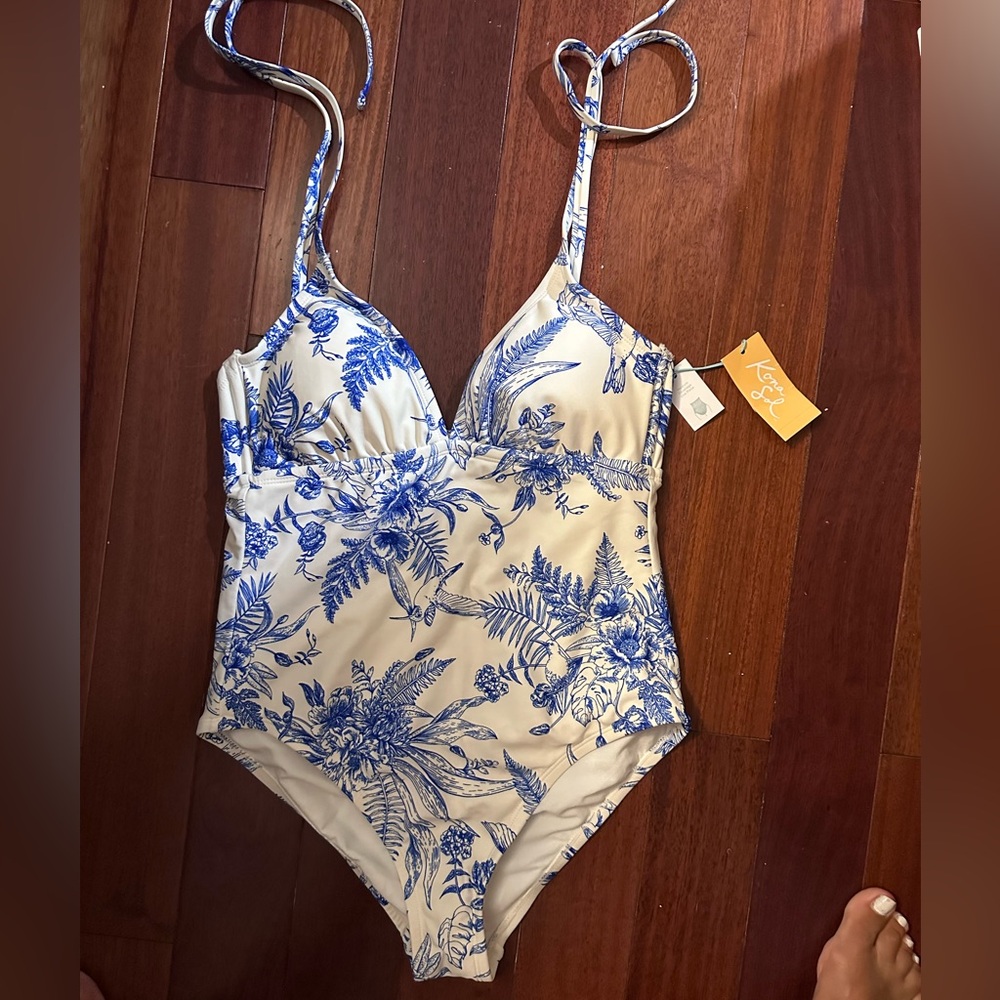 Nwt Kona sol bathing suit